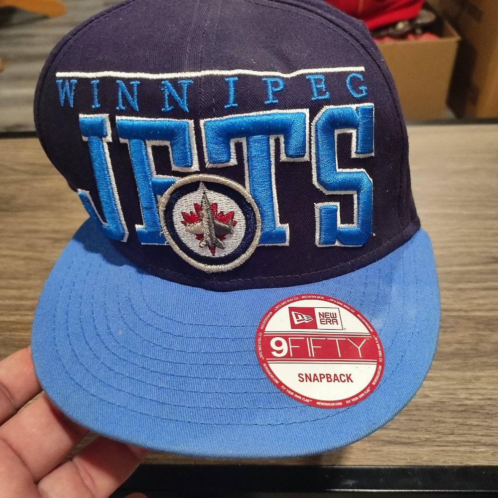 Winnipeg Jets snapback cap/hat NHL New Era blue